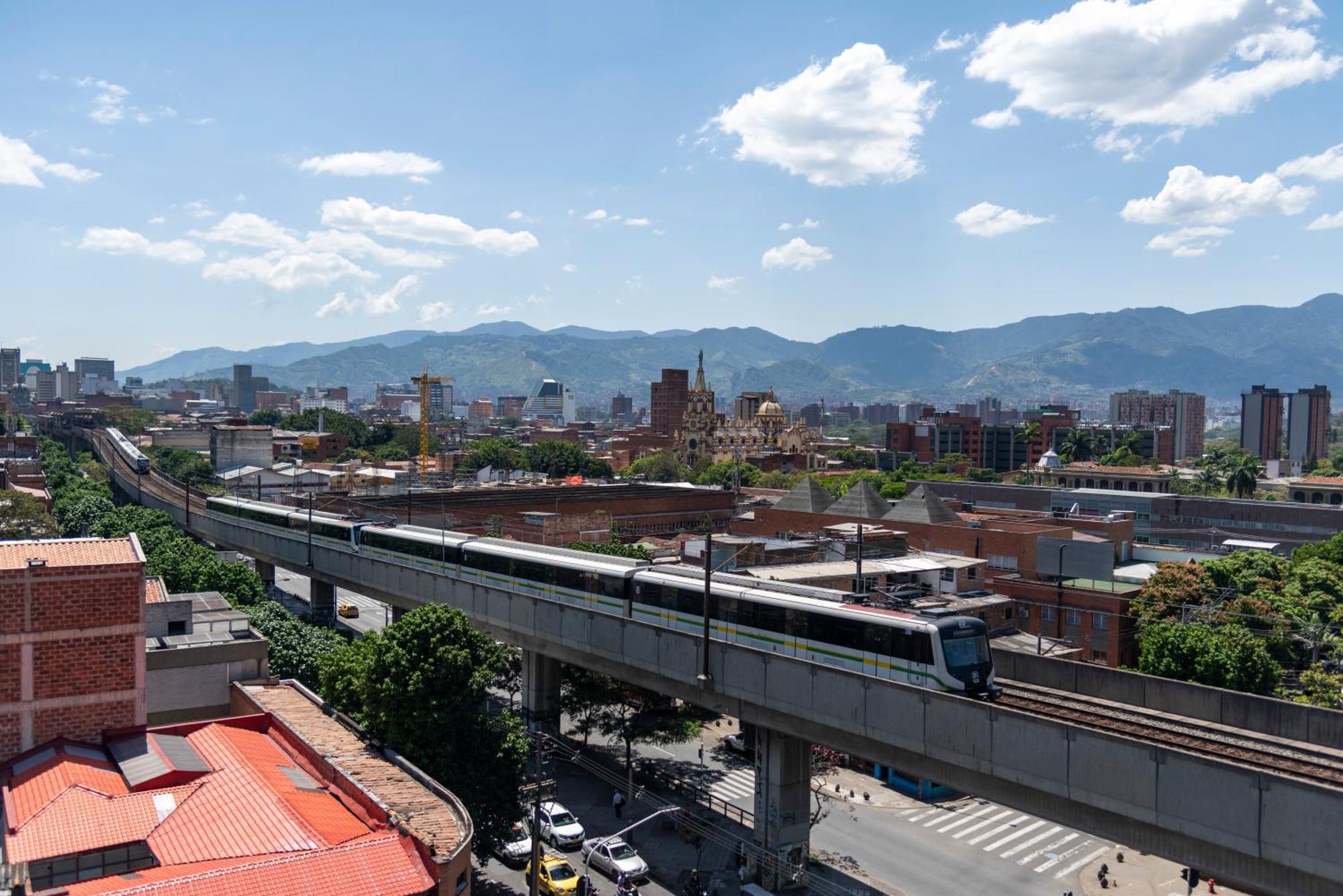 Nook Apartamentos En El Corazon De Medellín Zewnętrze zdjęcie